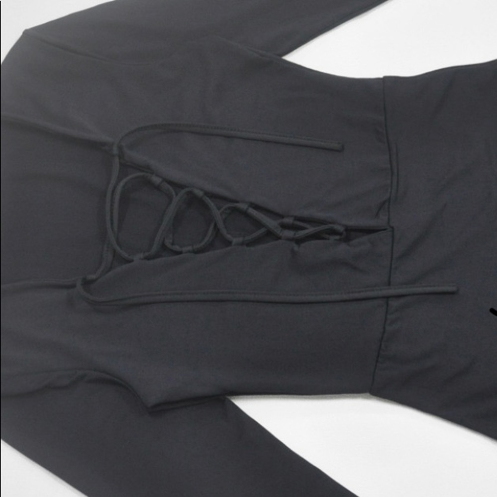 Criss cross neck top